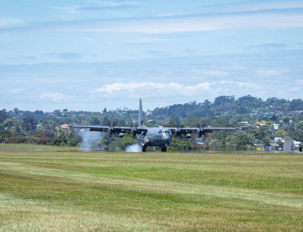 Hercules landing